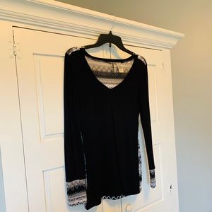 Buckle shirt size small